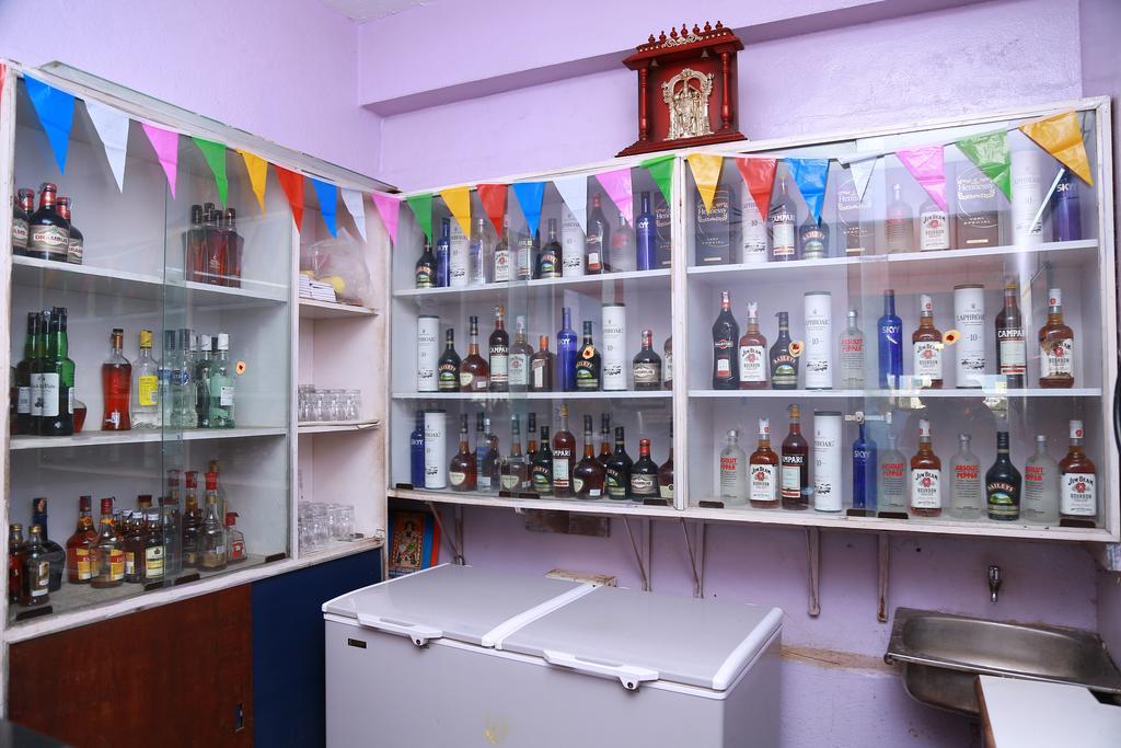 Hotel Shridevi Park Ченнаї Екстер'єр фото