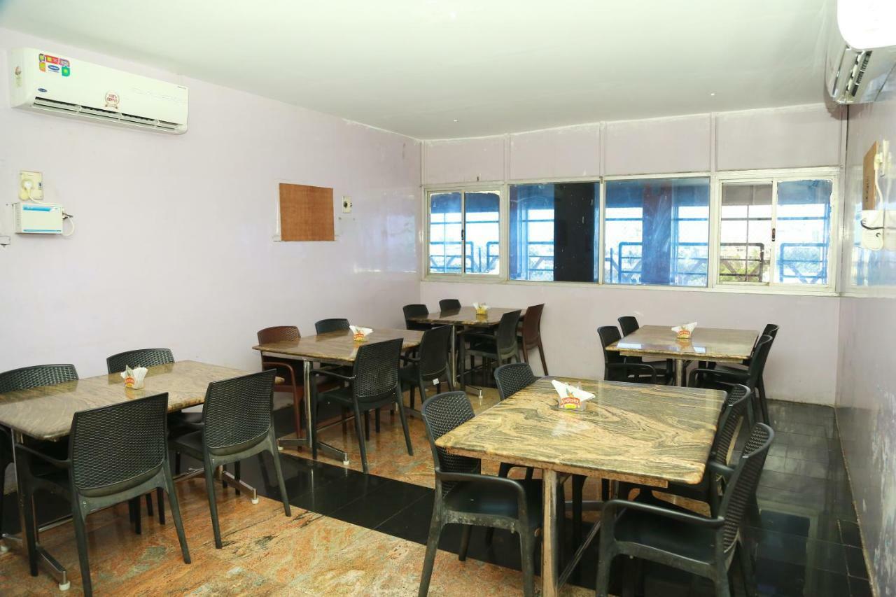 Hotel Shridevi Park Ченнаї Екстер'єр фото