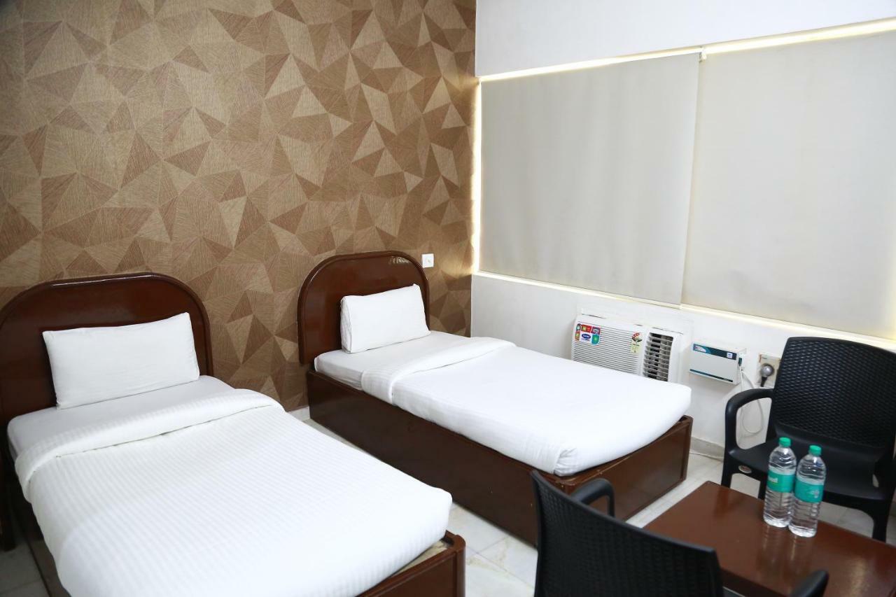 Hotel Shridevi Park Ченнаї Екстер'єр фото