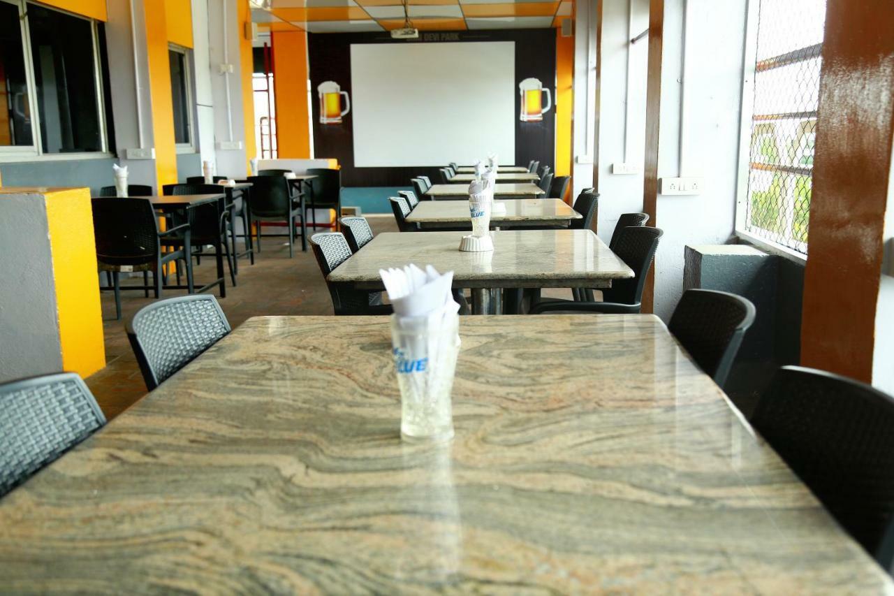 Hotel Shridevi Park Ченнаї Екстер'єр фото